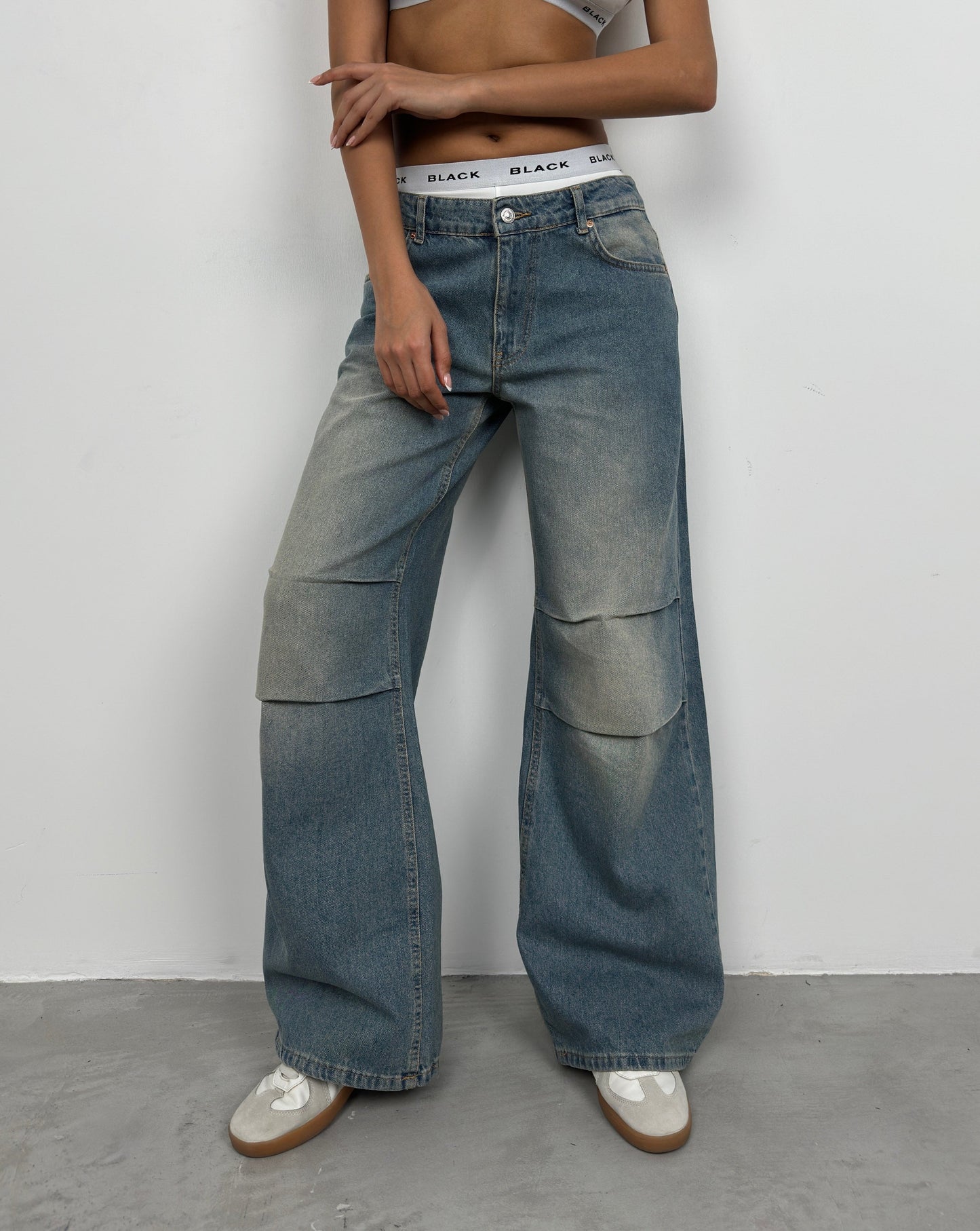 DENIM LOW WAIST JEANS