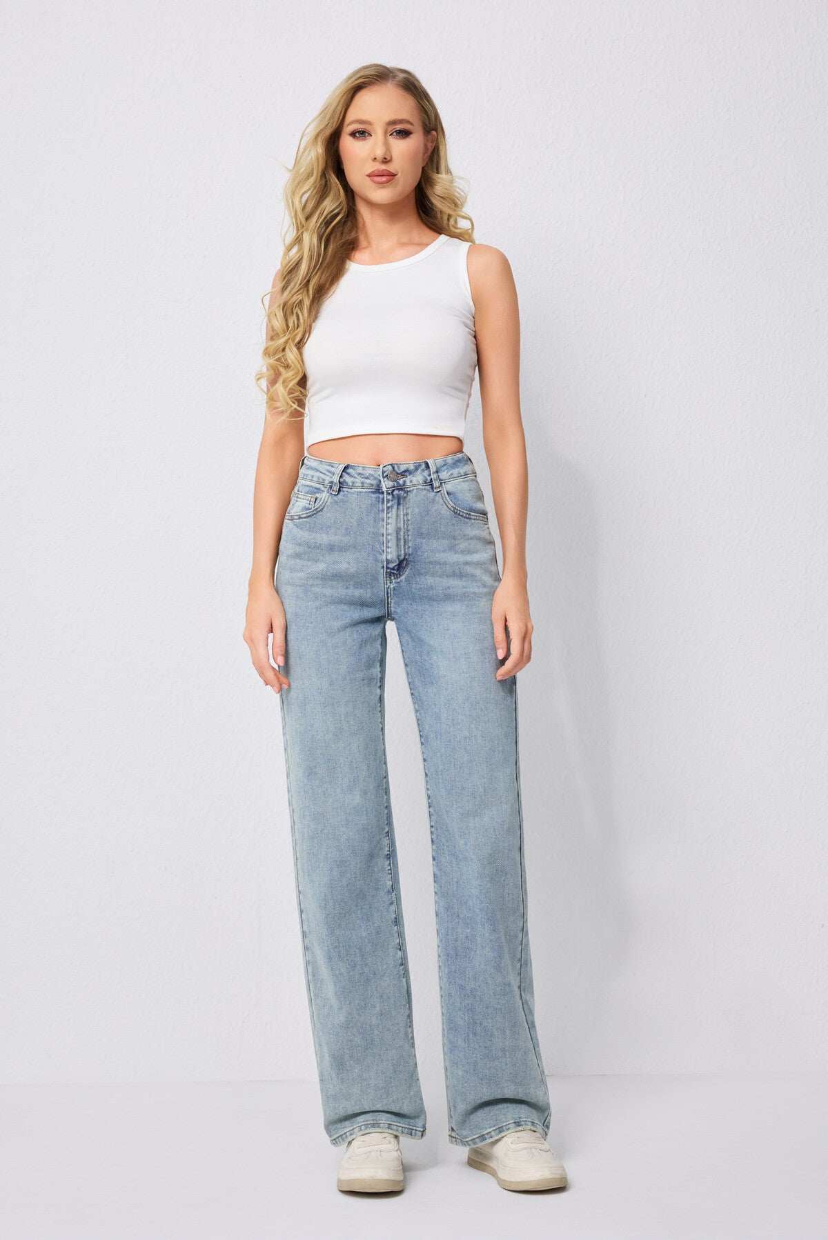RIPPED BASIC JEANS