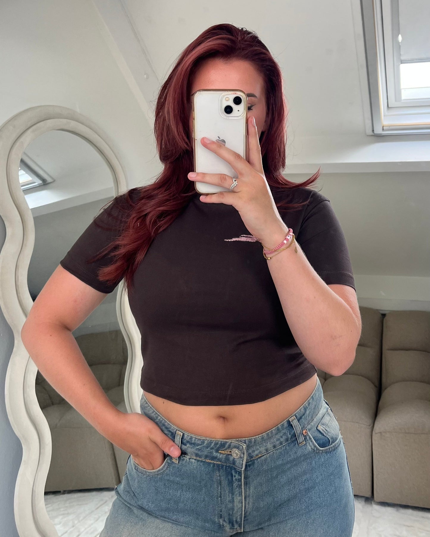 CROPPED TOP (DONKERBRUIN)