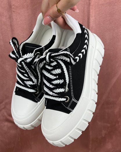 STAR SNEAKERS