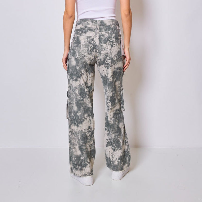 MULTIPOCKET CARGO JEANS